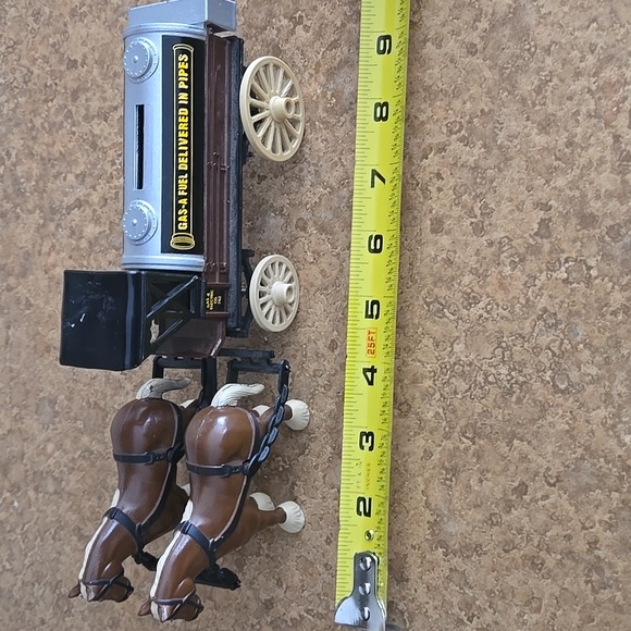 ERTL HORSE DRAWN Gas-A Fuel Tanker Wagon Locking Coin Bank VINTAGE 1990S - Picture 6 of 11